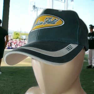 RARE * GEAR FOR SPORTS Lambeau Field Hat
